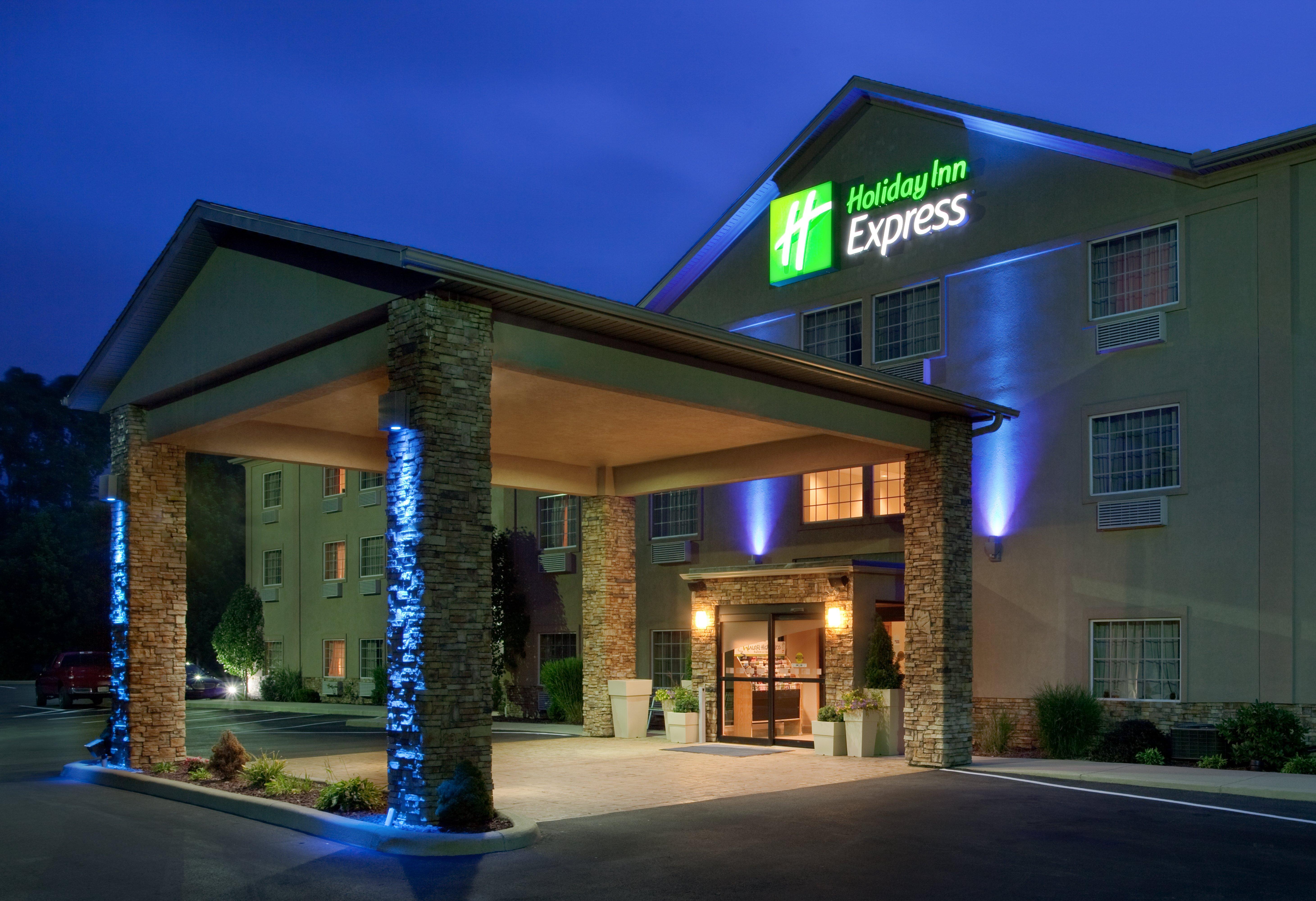 Holiday Inn Express Mount Pleasant- Scottdale, An Ihg Hotel Exterior photo